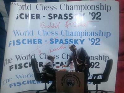 CHESS NEWS BLOG: : Fischer-Spassky chess set auctioned for  $67,000, Fischer letters for $10,000